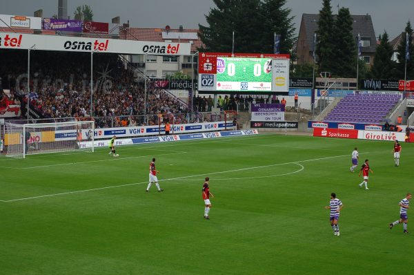 Outdoor P6.67 sports LED display scoreboard stadium perimeter LED screen solution 2